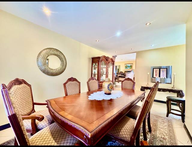 4 BEDROOM HOUSE FOR SALE IN ASPEN HILLS
